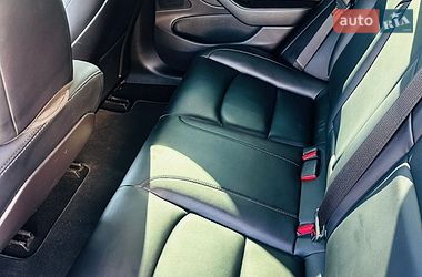 Седан Tesla Model 3 2019 в Киеве