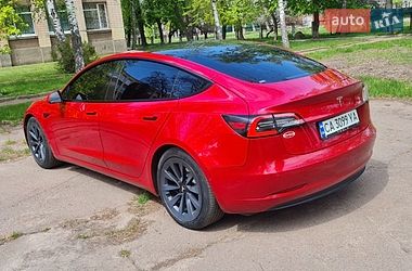 Седан Tesla Model 3 2022 в Черкассах