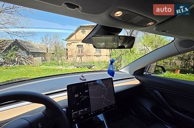 Седан Tesla Model 3 2018 в Бердичеве