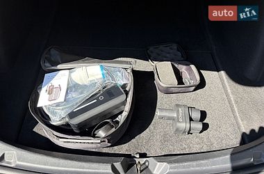 Седан Tesla Model 3 2023 в Одесі