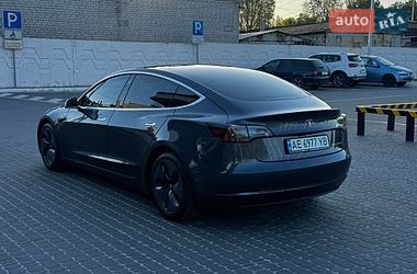 Седан Tesla Model 3 2020 в Днепре