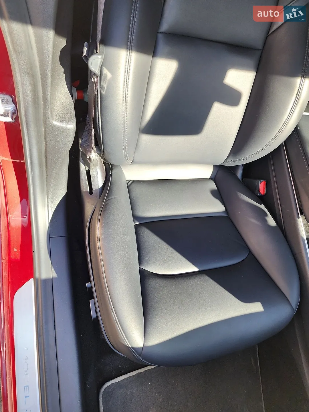 2018 Tesla Model 3 - мініатюра 3