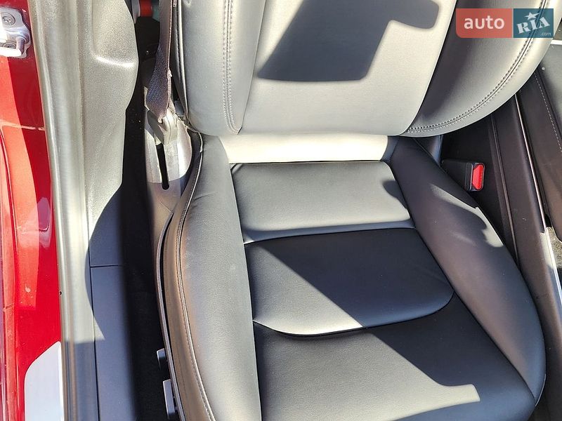 Седан Tesla Model 3 2018 в Тернополі