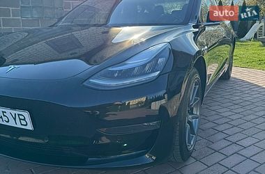 Седан Tesla Model 3 2019 в Києві