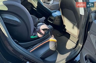 Седан Tesla Model 3 2019 в Києві