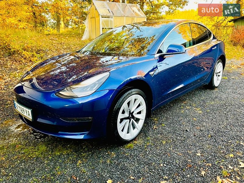 Седан Tesla Model 3 2019 в Харькове