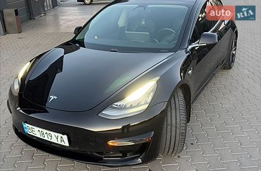 Седан Tesla Model 3 2018 в Врадиевке