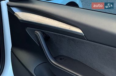 Седан Tesla Model 3 2021 в Ивано-Франковске