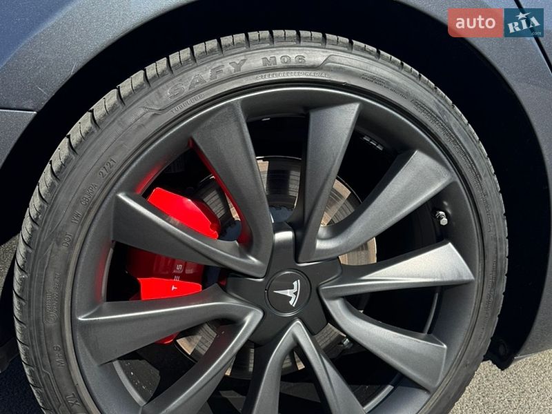 Седан Tesla Model 3 2020 в Одессе