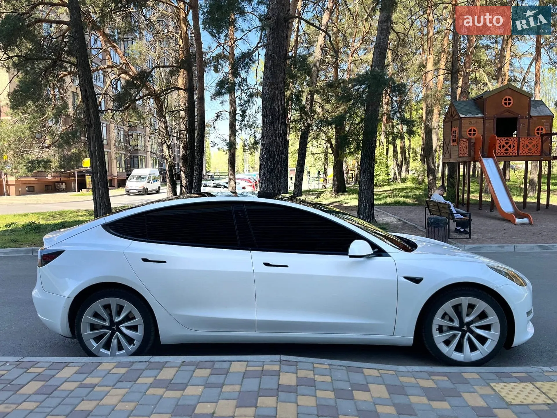 2022 Tesla Model 3 - мініатюра 27