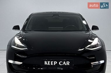 Седан Tesla Model 3 2019 в Одесі