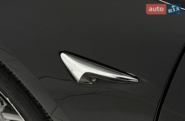 Седан Tesla Model 3 2019 в Одесі