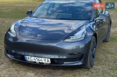 Седан Tesla Model 3 2019 в Ковелі
