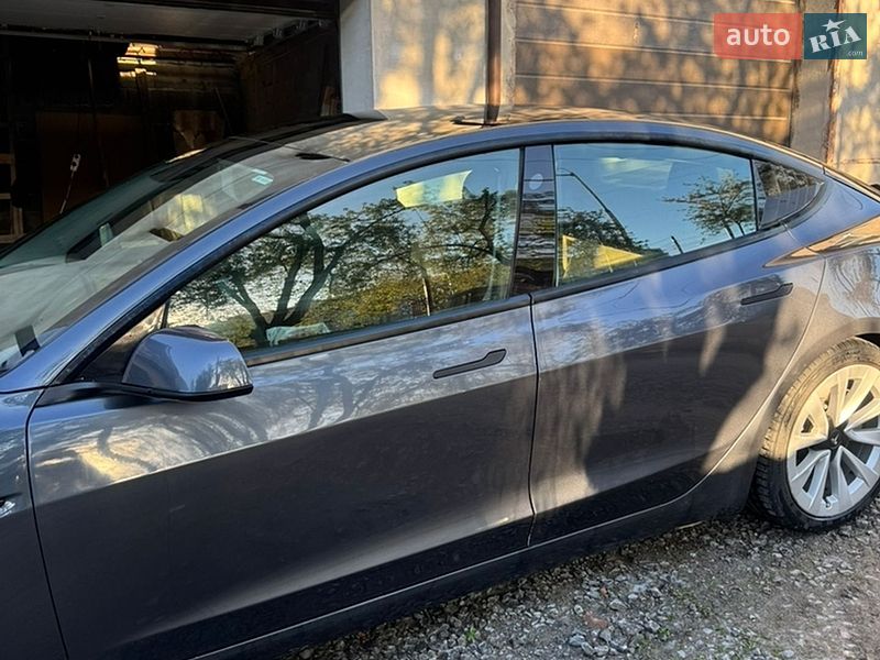 Седан Tesla Model 3 2022 в Каменец-Подольском