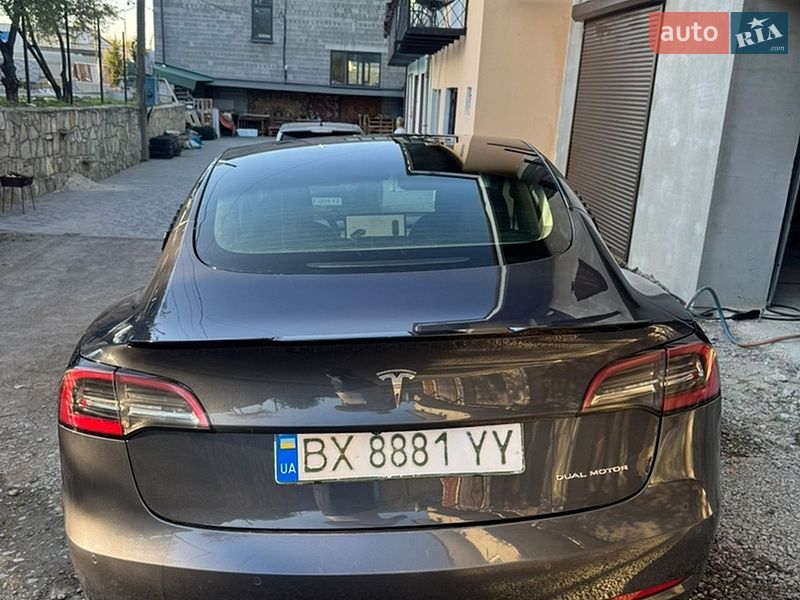 Седан Tesla Model 3 2022 в Каменец-Подольском