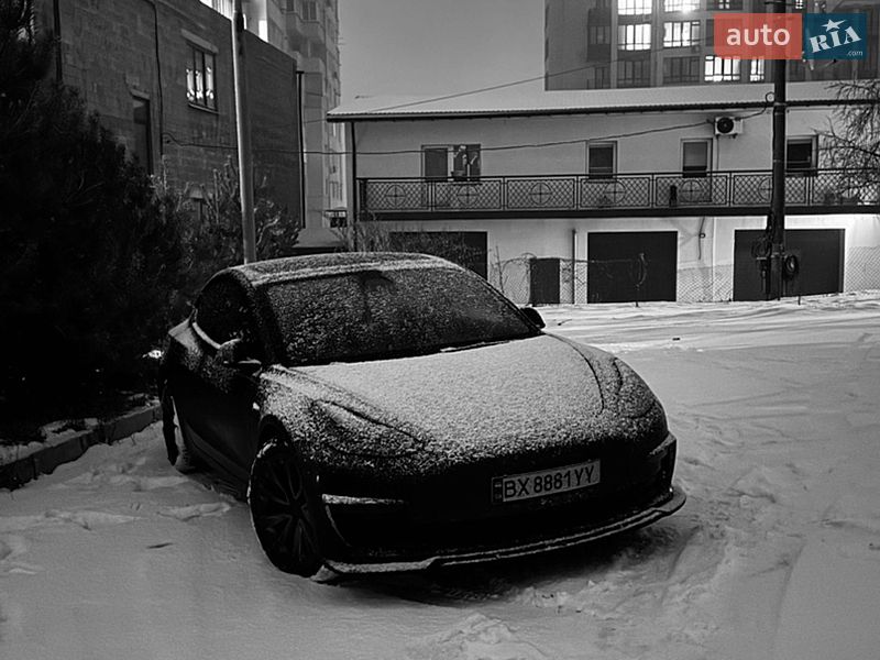 Седан Tesla Model 3 2022 в Каменец-Подольском