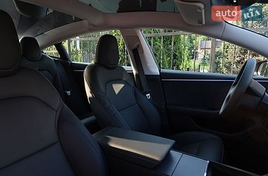 Седан Tesla Model 3 2024 в Львове фото 6 Седан Tesla Model 3 2024 в Львове