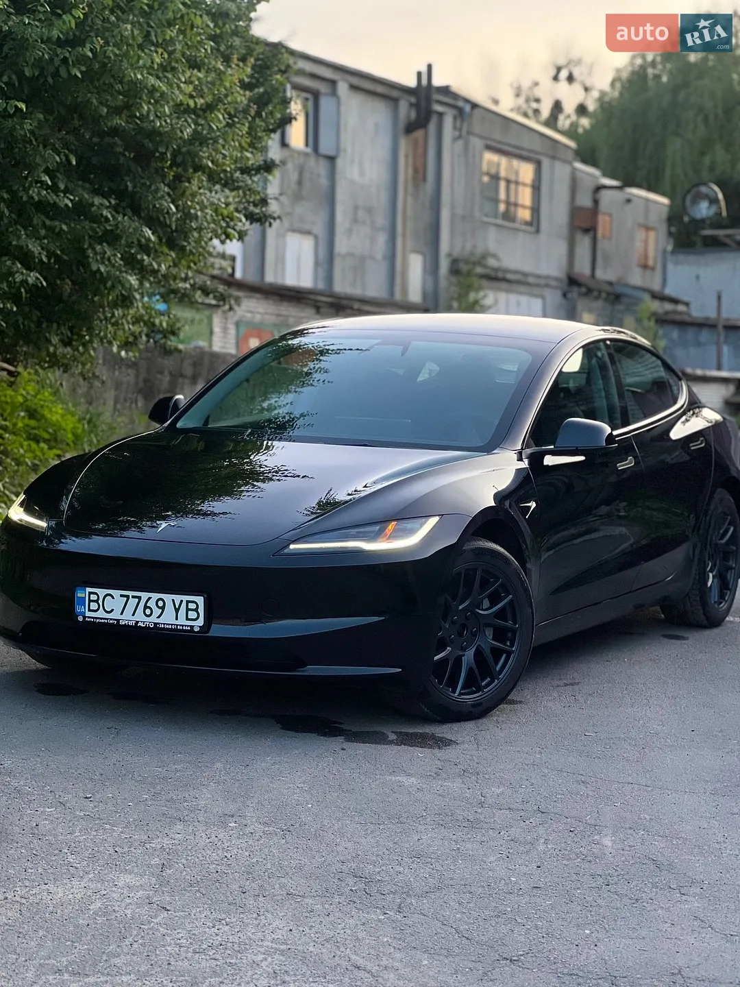 2024 Tesla Model 3 - мініатюра 3