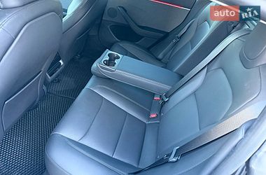 Седан Tesla Model 3 2024 в Золочеве