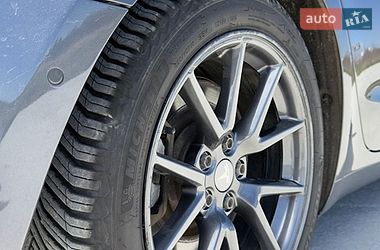Седан Tesla Model 3 2021 в Львове