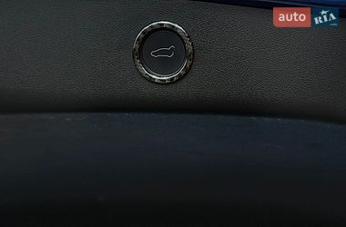 Седан Tesla Model 3 2021 в Києві