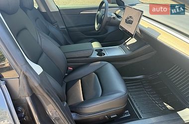 Седан Tesla Model 3 2022 в Киеве