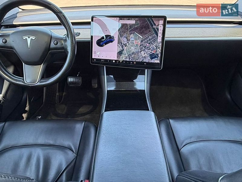 Седан Tesla Model 3 2017 в Борисполе