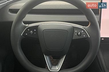 Седан Tesla Model 3 2024 в Киеве