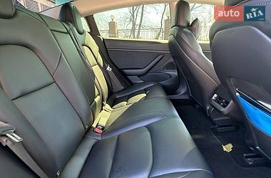 Седан Tesla Model 3 2020 в Харькове