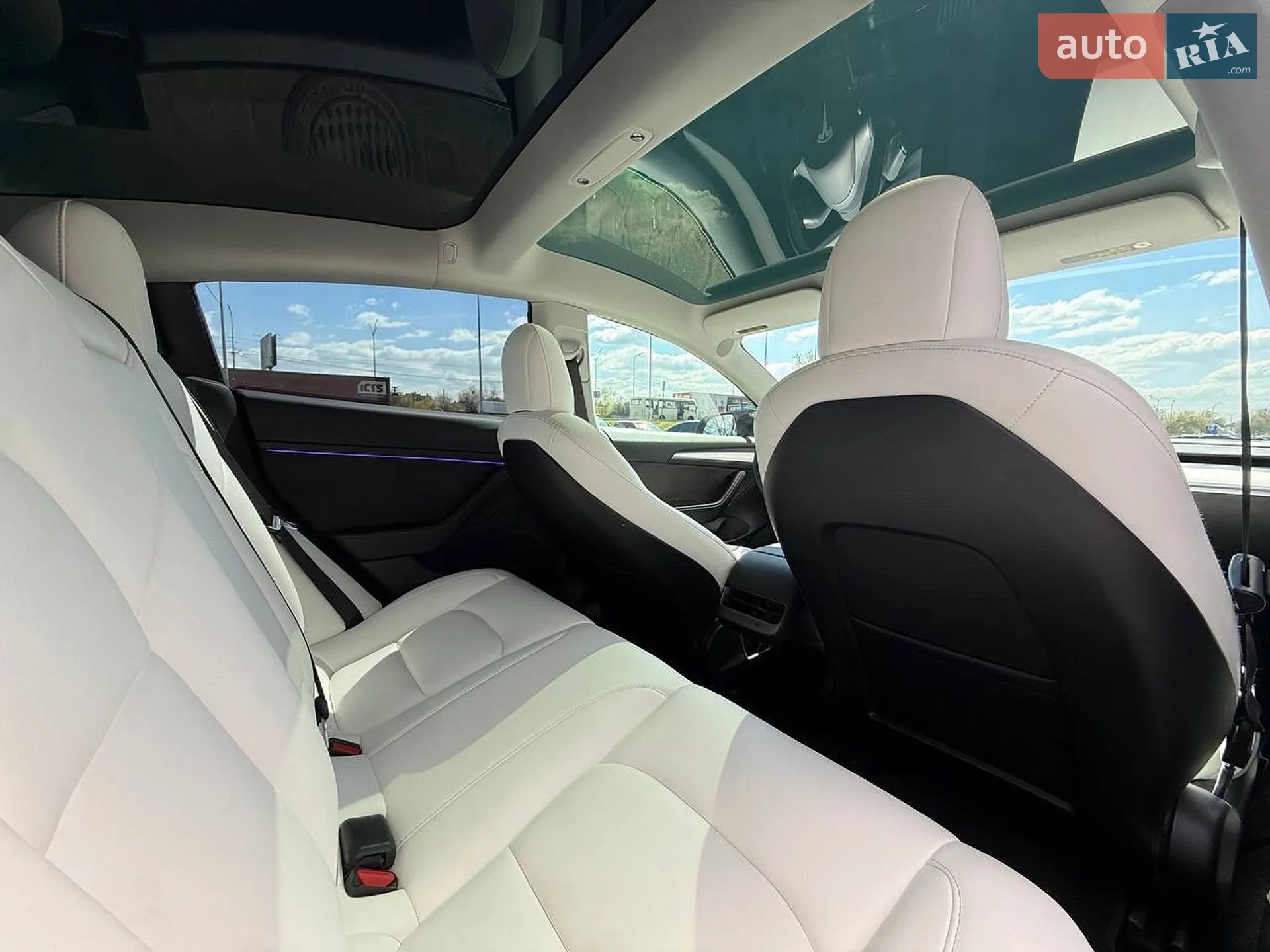 2021 Tesla Model 3 - мініатюра 13