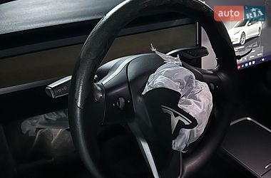 Седан Tesla Model 3 2022 в Дніпрі