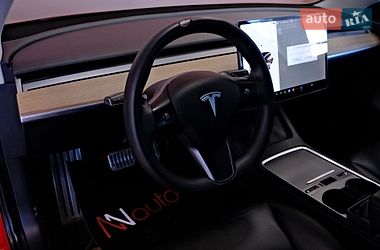 Седан Tesla Model 3 2021 в Одесі