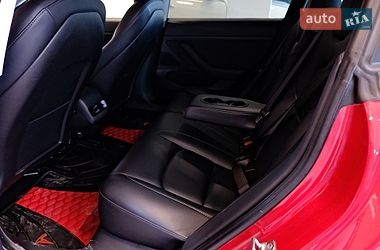 Седан Tesla Model 3 2021 в Одесі