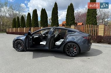 Седан Tesla Model 3 2021 в Днепре