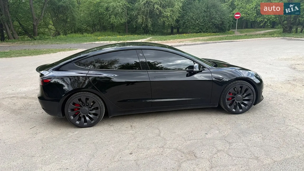 2021 Tesla Model 3 - мініатюра 13