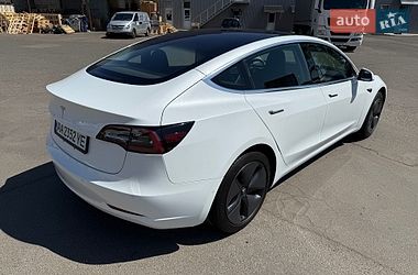 Седан Tesla Model 3 2018 в Києві