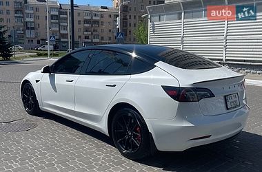 Седан Tesla Model 3 2021 в Харькове
