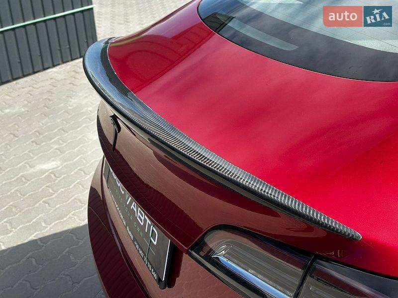 Седан Tesla Model 3 2020 в Львові