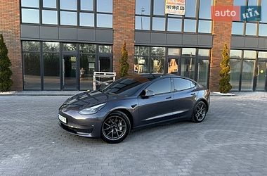 Седан Tesla Model 3 2021 в Вінниці