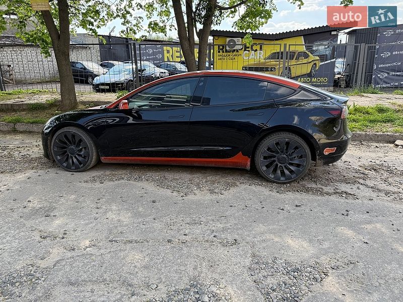 Седан Tesla Model 3 2018 в Харькове