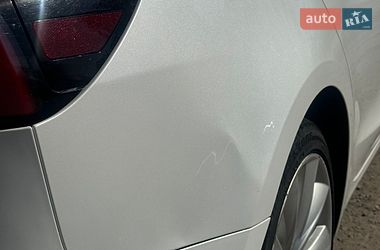 Седан Tesla Model 3 2020 в Ніжині