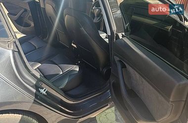 Седан Tesla Model 3 2018 в Золотоноші