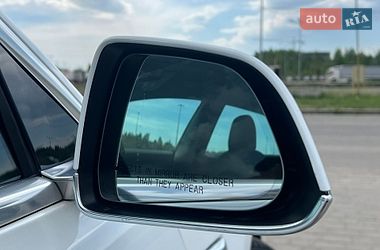 Седан Tesla Model 3 2020 в Львові