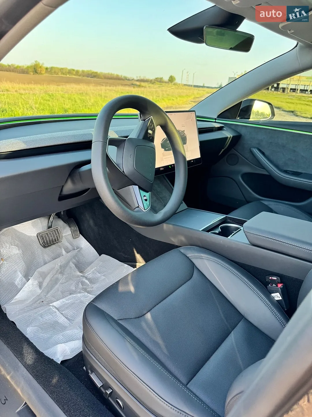 2024 Tesla Model 3 - мініатюра 13