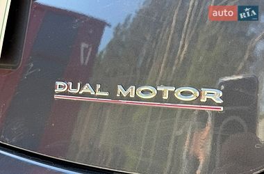 Седан Tesla Model 3 2020 в Львове