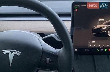 Седан Tesla Model 3 2022 в Запорожье