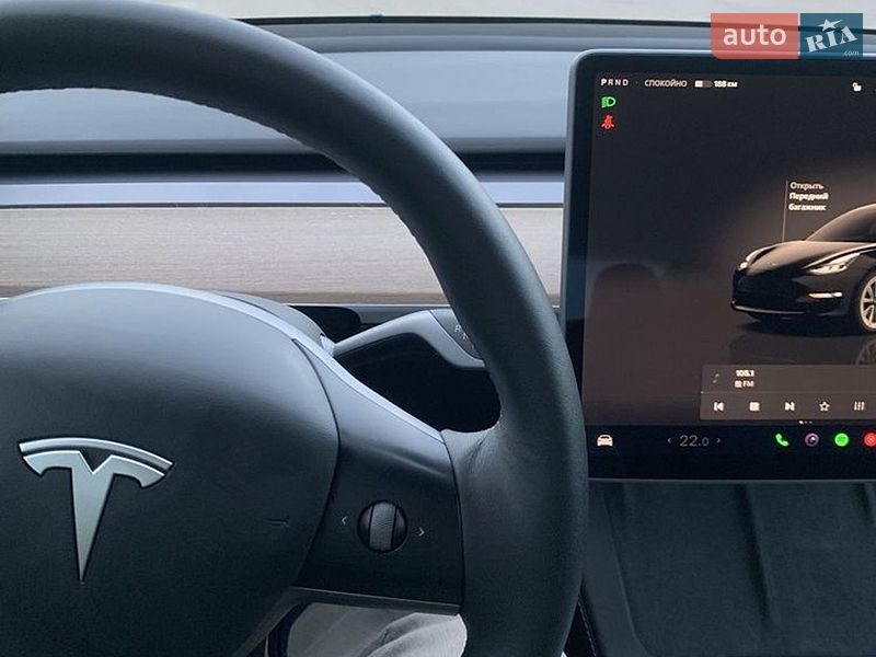 Седан Tesla Model 3 2022 в Запорожье