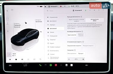 Седан Tesla Model 3 2025 в Киеве