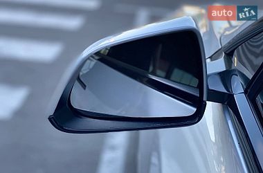 Седан Tesla Model 3 2018 в Києві