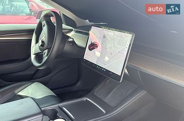 Седан Tesla Model 3 2021 в Киеве
